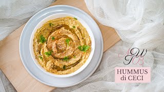 Come preparare lHUMMUS DI CECI  Ricetta facile e veloce [upl. by Enaillil]