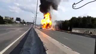 Explosion de bouteilles de gaz [upl. by Viviana]