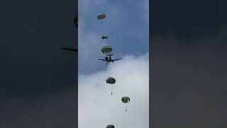 Parachutage de lUS Army sur SainteMarie Dumont pour les 80 ans du débarquement en Normandie [upl. by Niall141]