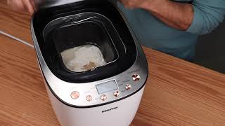 GBM63035 Geepas Bread Machine Bread Maker 2LB [upl. by Adachi]