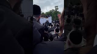 Skver Rebbe At The Gerrer Chupa  Elul 5781 [upl. by Morette]