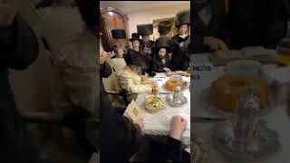 Viznitz Rebbe Saying Veyiten Lecha From A Siddur Of The Ahavas Yisroel In Monsey  Shvat 5784 [upl. by Yedrahs417]