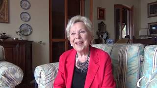 Intervista a Renata Scotto autentica Regina del teatro dopera [upl. by Aires]