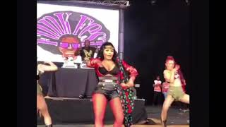 LIL KIM VS MARY J BLIGE  DANCE BATTLE [upl. by Ecnarolf]