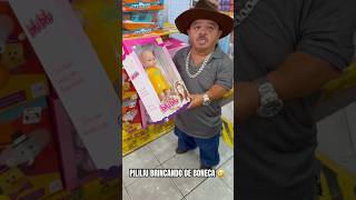 PILILIU BRINCANDO DE BONECA 🤣 diadascrianças crianças humor anao comedia pililiu [upl. by Helban988]