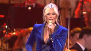 Helene Fischer  Feliz Navidad Live aus der Hofburg Wien [upl. by Enilekaj]