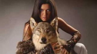 indienne et son loup [upl. by Vogele]