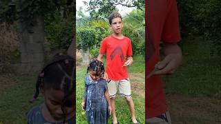 La niña que no quieres jugar con la mendiguita🥺💔 viralvideo [upl. by Joann]