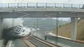 Spain Train Derailment Video 2013 Shocking Crash Kills At Least 77 Caught on Tape [upl. by Waddington]