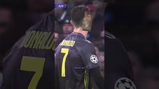 Kucingku pengn ilutan cris7 cr7 football [upl. by Sergias]