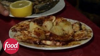 Visitando um restaurante de tapas na praça maior de Madrid  Comidas Exóticas  Food Network Brasil [upl. by Oliy261]