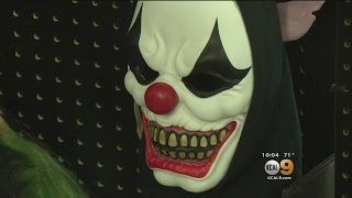 LA Gets Involved In The Great Creepy Clown Debate [upl. by Primalia]