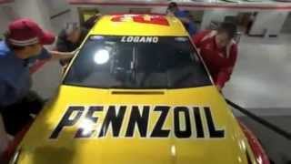 No 22 ShellPennzoilPenske Racing Team Load Race Car [upl. by Jabin91]