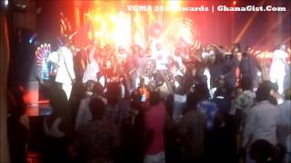 Stonebwoy wins VGMA 2015 Artiste of the Year  Ghana Gist TV [upl. by Amilah]