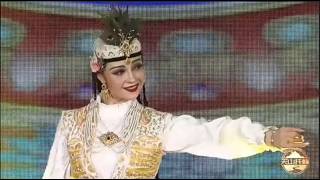 Uyghur Dance  Gülmerem  Mahire Emet [upl. by Beisel]