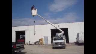 Bucket truck for sale CHEAP Runs drives amp operates great 1510 SOLD [upl. by Oniliuqnart]