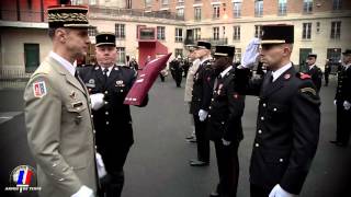 Remise de décorations aux soldats du feu [upl. by Tnarg654]