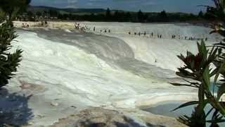 Turquie Anatolie découverte du site naturel de Pamukkale  le chateau de coton [upl. by Ruvolo]