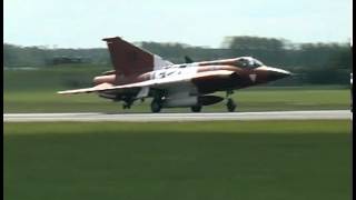 Saab 35 Draken Special Paint Scheme at Mildenhall Air Fete [upl. by Alroy]