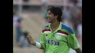 World Cup 1992 Match 16 India v Pakistan  Sydney Highlights [upl. by Felipa]