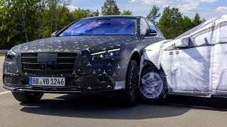 2021 Mercedes S Class – PreSafe Impulse Side collision control [upl. by Llednahs]