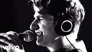 Glass Animals  Gooey Live From Capitol Studios [upl. by Anirtep]