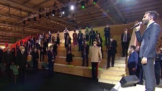 Salone del Mobile Mengoni canta l’inno di Mameli all’inaugurazione davanti a Mattarella [upl. by Reivazx113]