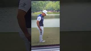 Viktor Hovland using a digital level to calibrate his green reading aim point [upl. by Mirth]