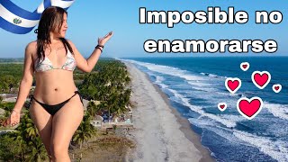 BAÑÁNDOME en MISTERIOSA PLAYA LAS HOJAS de EL SALVADOR 🇸🇻 PLAYA ABANDONADA  VIDEO 4K  Celinaz [upl. by Guenzi258]