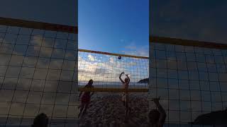 NO ME LO ESPERABA🤨beachvolleyball volleyball voleibol haikyuu firstpersonview beachsport [upl. by Enyak543]