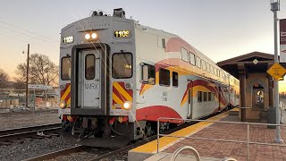 New Mexico Rail Runner commuter trains in Bernalillo NM w near perfect meet [upl. by Ennybor]