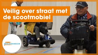 Scootmobiel  Veilige Feitjes  Veilig Verkeer Nederland [upl. by Borgeson]