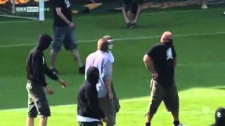 Geplanter RapidPlatzsturm beim Wiener Derby  Spielabbruch 22052011 HD [upl. by Cliffes144]