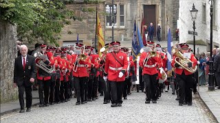 Bands lead march of the Civic amp Dyers Parties to Linlithgow Palace during 2022 Linlithgow Marches [upl. by Rutter]