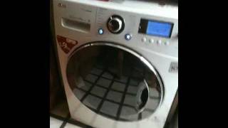 LG 9kg Steam Washing Machine Spinning [upl. by Dasi878]